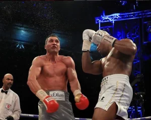 moc ciosu bokser Anthony Joshua